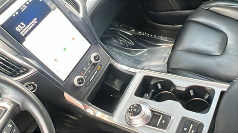 Used 2022 Ford Edge Titanium image 27