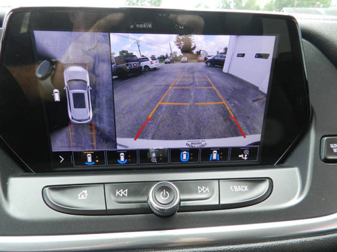 Used 2020 Chevrolet Blazer LT w/ Sound & Technology Package image 17
