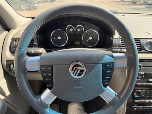Used 2007 Mercury Montego Premier image 21