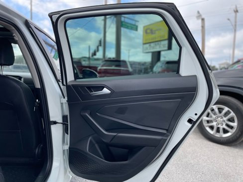 Used 2019 Volkswagen Jetta SEL image 17