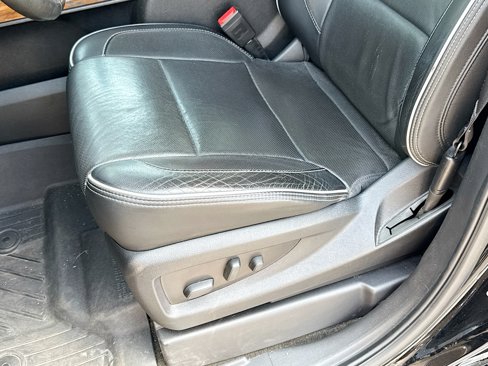 Used 2018 Chevrolet Silverado 1500 High Country image 20