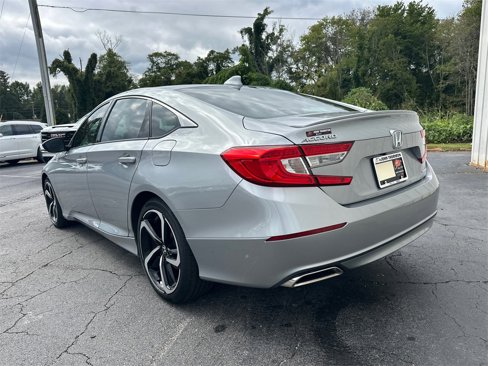 Used 2020 Honda Accord Sport image 8