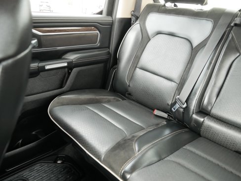Used 2019 RAM 1500 Laramie image 12