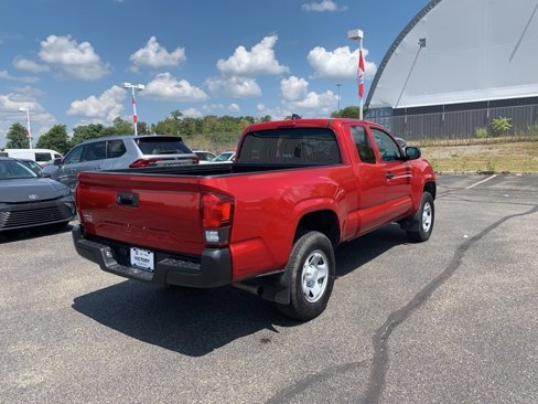 Used 2021 Toyota Tacoma SR image 4