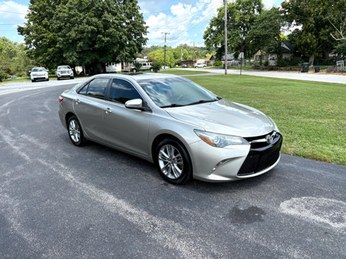 Used 2015 Toyota Camry SE image 19