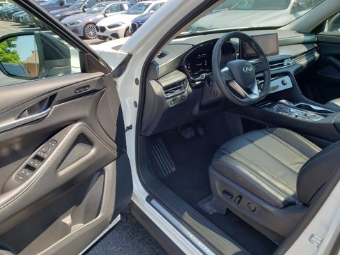 Used 2023 INFINITI QX60 Luxe image 9