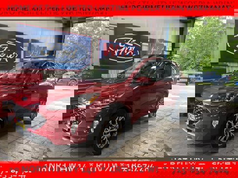 Used 2022 Ford Escape SEL image 2