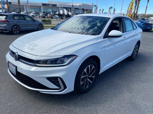 Certified 2025 Volkswagen Jetta S image 3