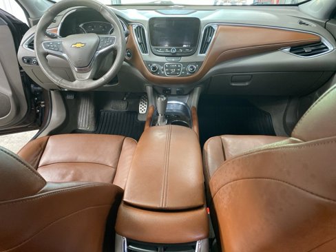 Used 2016 Chevrolet Malibu Premier w/ Driver Confidence Package image 17