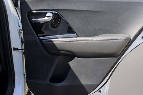 Used 2017 Kia Niro image 27