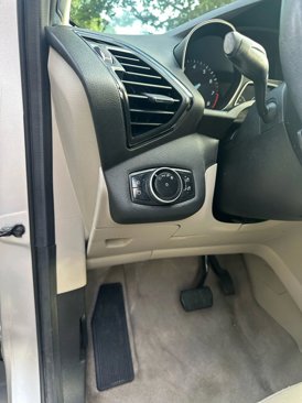 Used 2016 Ford Escape Titanium image 37