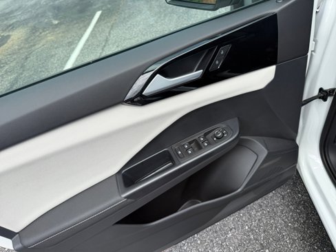 New 2025 Volkswagen Taos S image 32