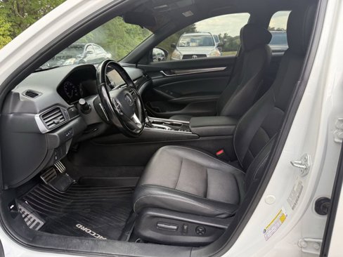 Used 2021 Honda Accord Sport image 11