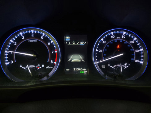 Used 2017 Toyota Highlander XLE image 23