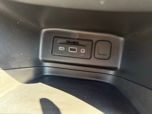 Used 2024 Chevrolet Equinox RS image 24