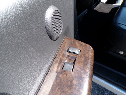 Used 2013 Ford F350 Platinum w/ FX4 Off Road Pkg image 27