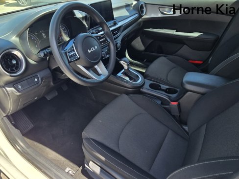 Used 2023 Kia Forte LXS image 16