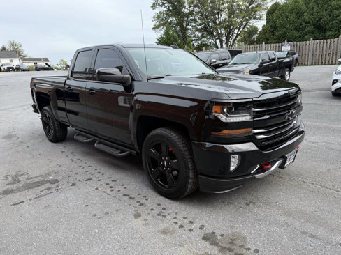 Used 2018 Chevrolet Silverado 1500 LT w/ Redline Edition image 4