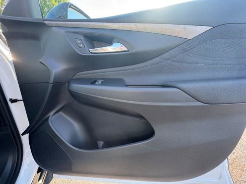 New 2025 Buick Envista Sport Touring w/ Convenience I Package image 23