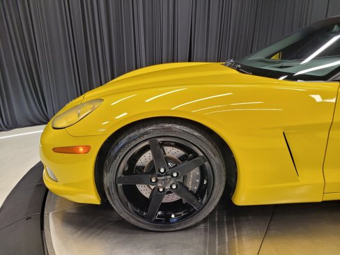 Used 2007 Chevrolet Corvette Coupe w/ Preferred Equipment Group image 42