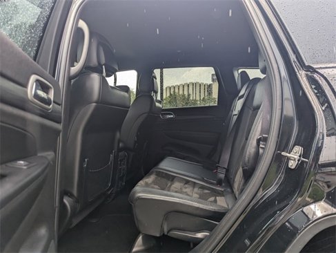 Used 2020 Jeep Grand Cherokee Altitude image 7
