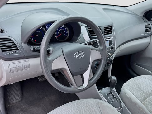 Used 2016 Hyundai Accent SE image 7
