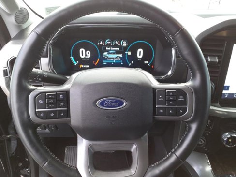 Used 2021 Ford F150 Lariat image 16