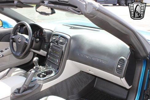 Used 2008 Chevrolet Corvette Coupe w/ Z51 Performance Package image 22