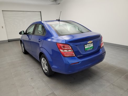 Used 2017 Chevrolet Sonic LS image 5