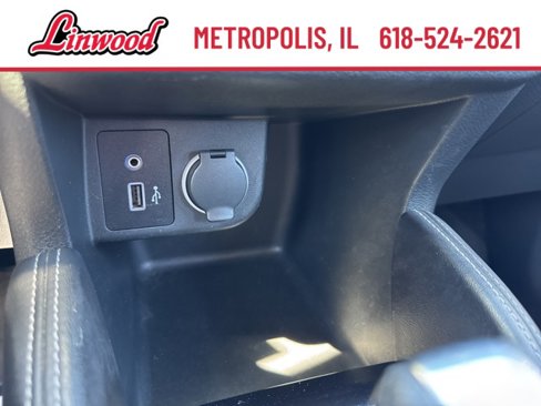Used 2020 Nissan Kicks SV image 18
