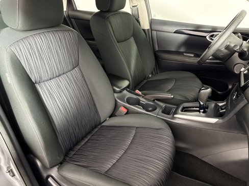 Used 2019 Nissan Sentra SV image 34