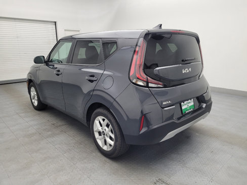 Used 2023 Kia Soul LX w/ LX Technology Package image 5