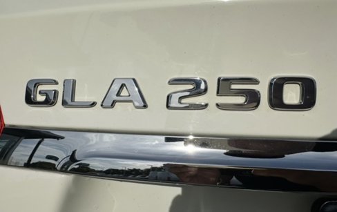 Used 2019 Mercedes-Benz GLA 250 4MATIC image 7