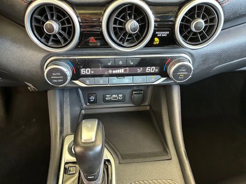 Used 2024 Nissan Sentra SR w/ SR Premium Package image 26