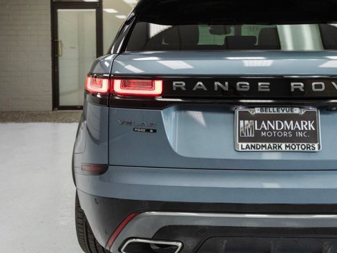Used 2020 Land Rover Range Rover Velar R-Dynamic S image 35