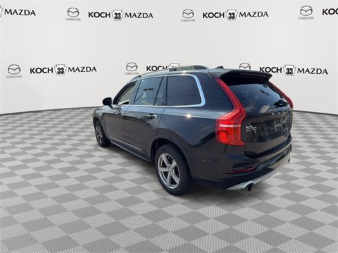 Used 2018 Volvo XC90 T5 Momentum w/ Convenience Package image 6