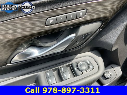 Certified 2024 GMC Terrain SLT image 21