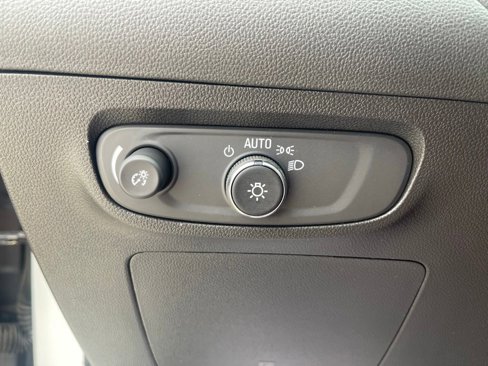 Used 2024 Buick Encore GX Preferred image 15