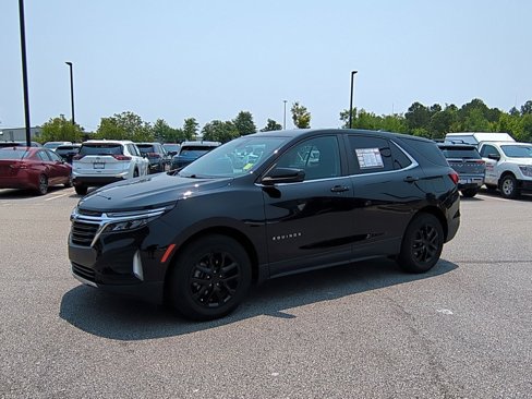 Used 2022 Chevrolet Equinox LT image 8