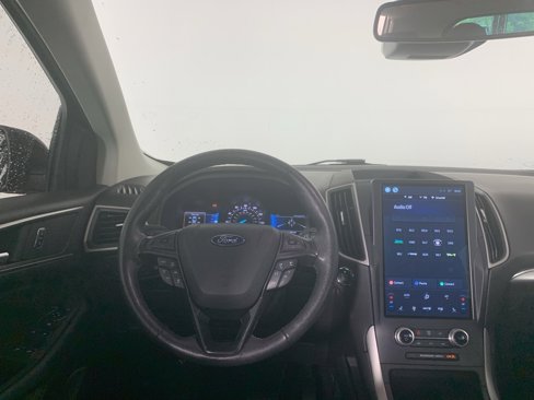 Used 2022 Ford Edge SEL w/ Convenience Package image 9
