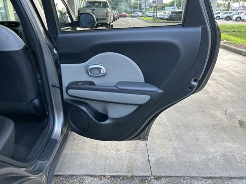 Used 2018 Kia Soul image 24