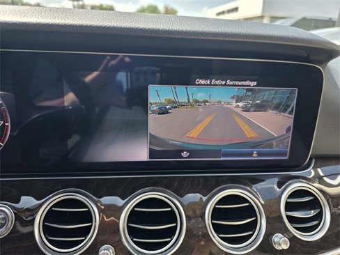 Certified 2020 Mercedes-Benz E 350 Sedan w/ Premium Package image 16