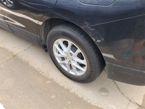 Used 2022 Chevrolet Equinox LT image 10