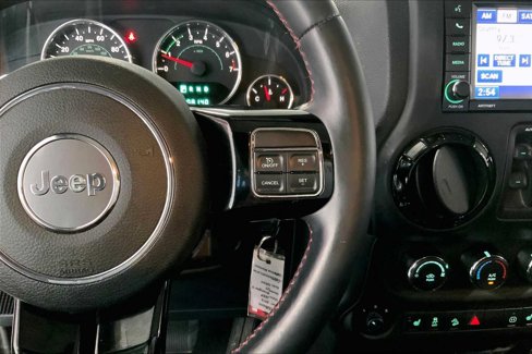 Used 2012 Jeep Wrangler Altitude image 21