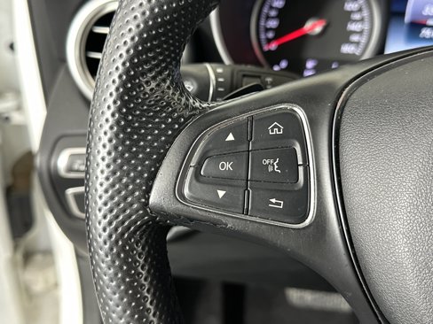 Used 2017 Mercedes-Benz GLC 300 4MATIC image 26