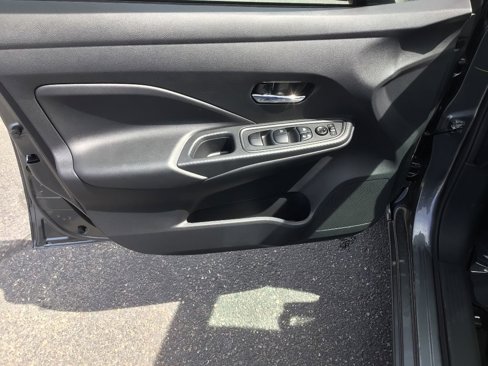 New 2025 Nissan Versa SV w/ Trunk Package image 8