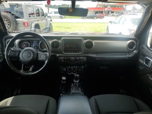 Used 2022 Jeep Gladiator Sport image 9
