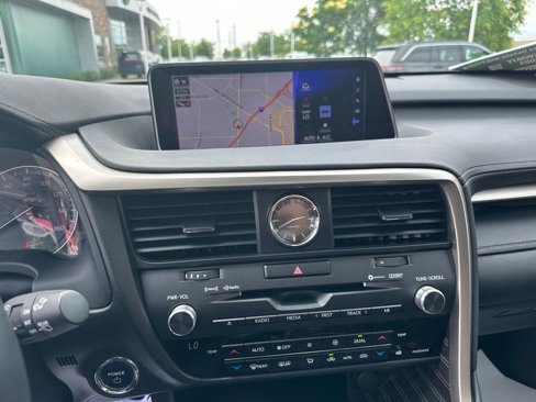 Used 2018 Lexus RX 450h AWD image 12