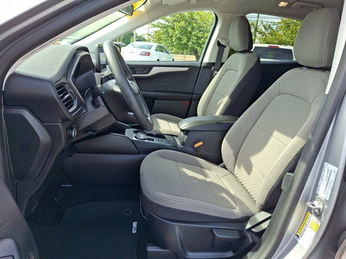 Used 2022 Ford Escape SE image 14