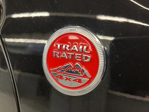 Used 2019 Jeep Renegade Trailhawk image 40
